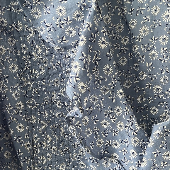 GAP Blue Floral Ruffle Front Button Blouse - Picture 3 of 5
